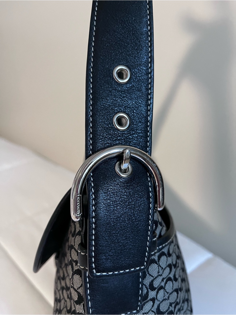 COACH Y2K black small signature shoulder bag - Picture 3 of 9